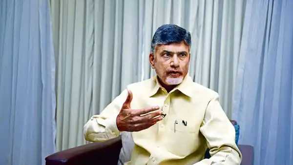 आंध्र सीएम जगन के बाद टीडीपी प्रमुख नायडू विदेश दौरे पर